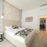 Konukevi White Ottaviano 4*