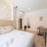 Konukevi White Ottaviano