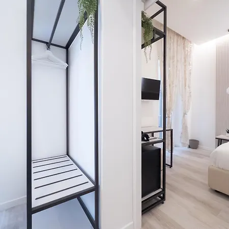 White Ottaviano 招待所 罗马