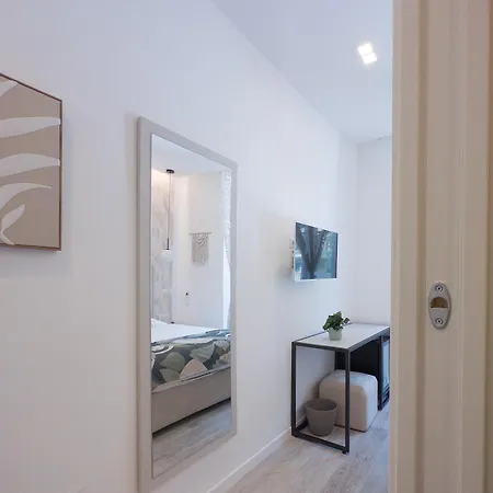 White Ottaviano 招待所