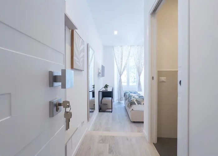 White Ottaviano 게스트하우스 로마