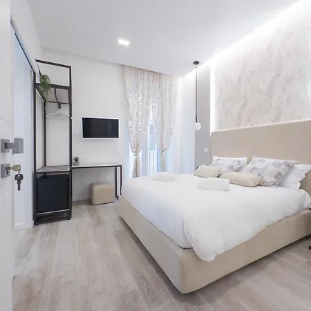 White Ottaviano Гостевой дом Рим